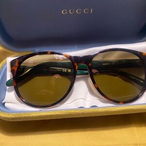 Gucci Brown Tortoiseshell Sunglasses